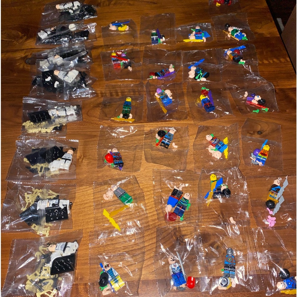 NIP Lego Compatible Mini Fig Lot of 33 Stormtrooper Warrior Fighter